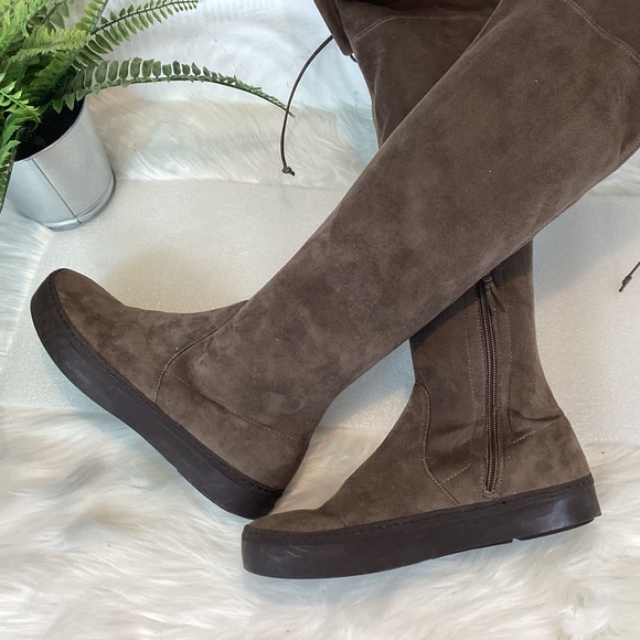 STUART WEITZMAN PLAYTIME BOHO SUEDE THIGH HIGH FLAT BOOTS TAUPE SZ 6 - Picture 7 of 14